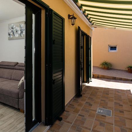 Apartment Pod Nespolom Трстено Номер фото
